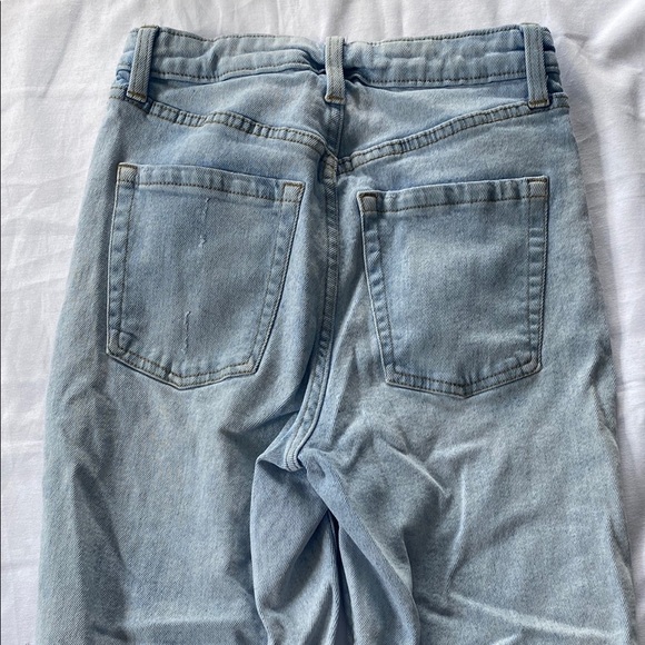 Super High-Rise Straight Wild Fable Size 0 Distressed Jeans - Picture 6 of 7